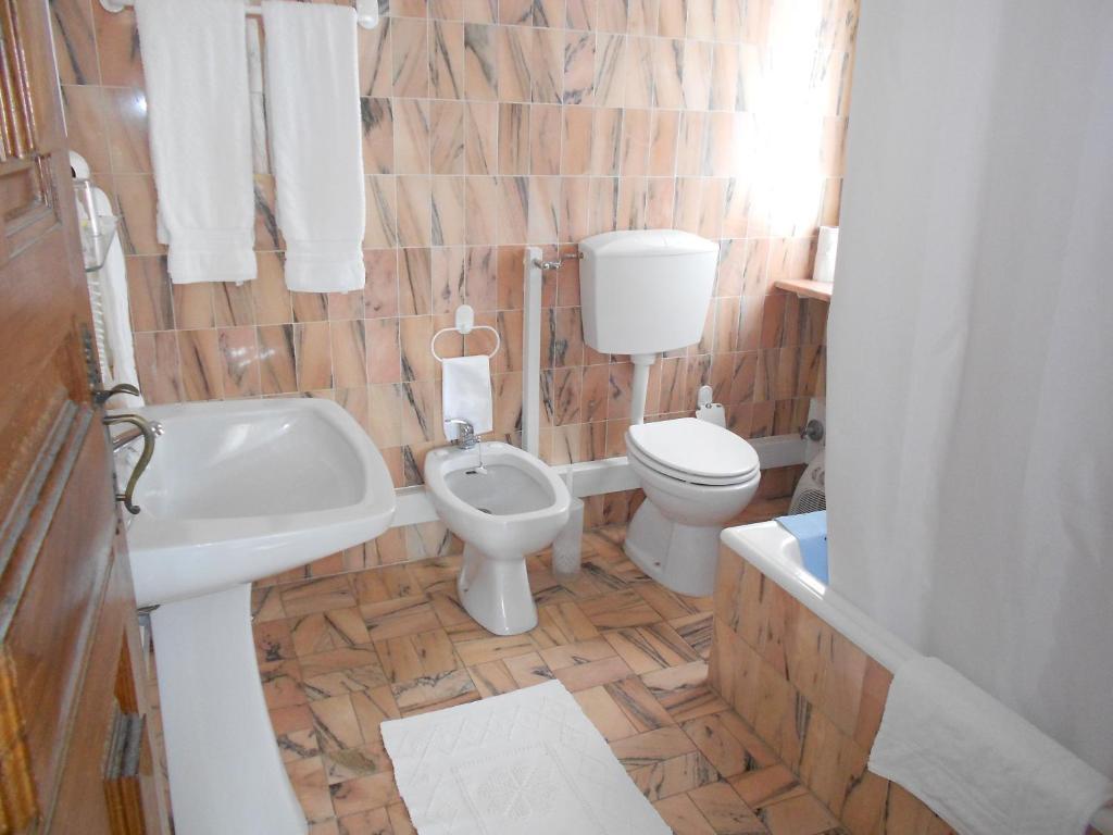 Vila Lido Bed & Breakfast Portimao Room photo